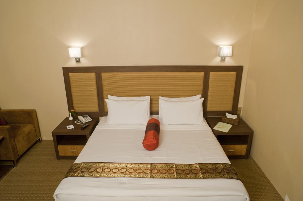 Junction Hotel Nay Pyi Taw Naypyidaw Zimmer foto