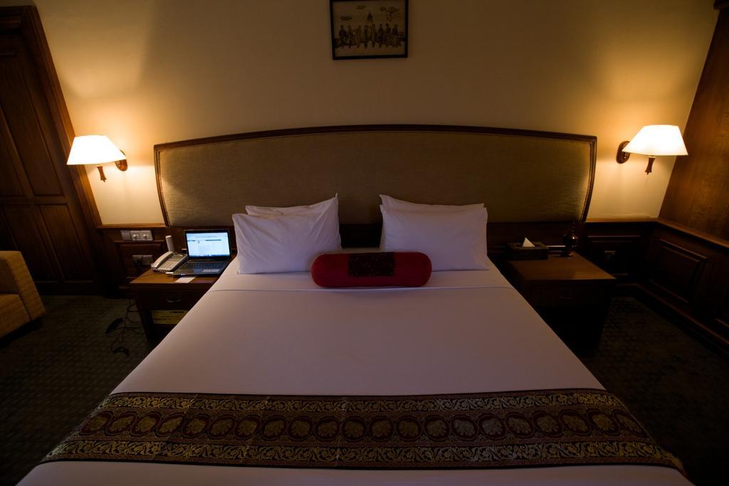 Junction Hotel Nay Pyi Taw Naypyidaw Exterior foto